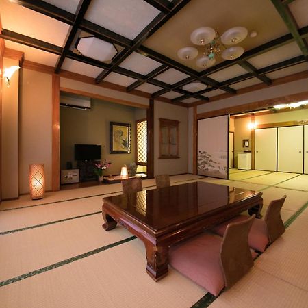 Hotel Housenkaku Beppu Eksteriør bilde
